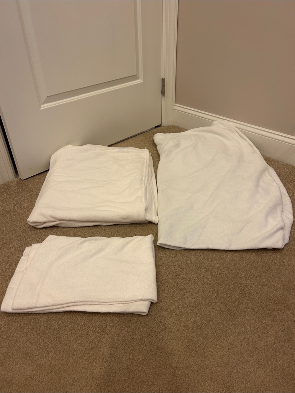 Home Classics twin fleece sheet set